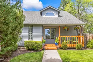 902 NW Ogden Ave, Bend, OR 97703 - Photo 1