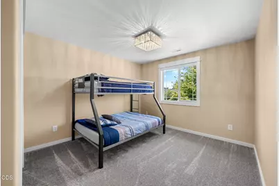 2197 NW Kingwood Avenue, Redmond, OR 97756 - Photo 29
