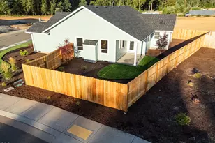 1106 Cascade Loop, Cave Junction, OR 97523 - Photo 31