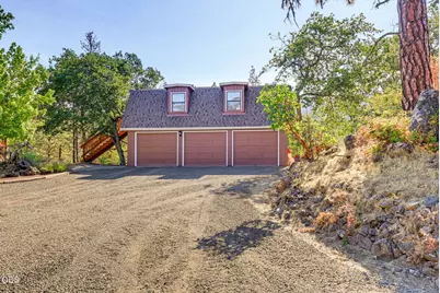 4001 S Fork Little Butte Creek Road, Eagle Point, OR 97524 - Photo 15