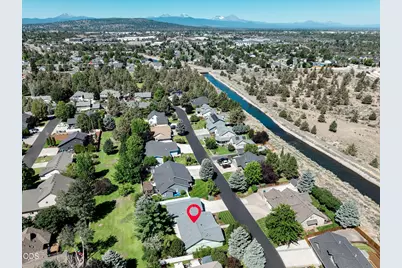 3350 NE Stonebrook Loop, Bend, OR 97701 - Photo 3