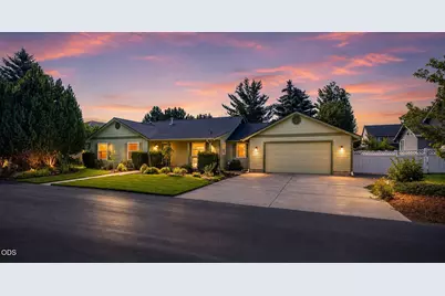 3350 NE Stonebrook Loop, Bend, OR 97701 - Photo 1