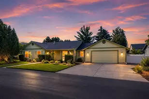 3350 NE Stonebrook Loop, Bend, OR 97701 - Photo 1