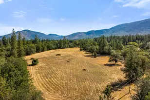 7606 Monument Dr, Grants Pass, OR 97526 - Photo 5