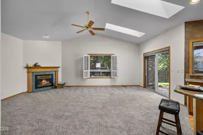 2124 NE Carrie Lane, Bend, OR 97701 - Photo 17