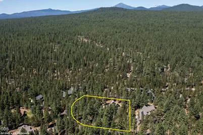 56743 Spring River Loop, Bend, OR 97707 - Photo 5