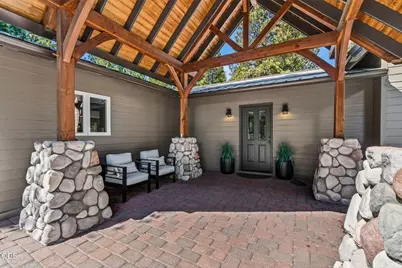 56743 Spring River Loop, Bend, OR 97707 - Photo 25