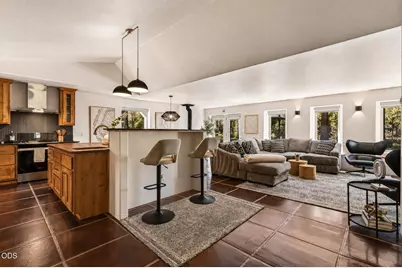56743 Spring River Loop, Bend, OR 97707 - Photo 11