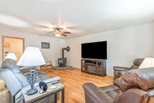16018 Park Dr, La Pine, OR 97739 - Photo 5