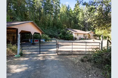 155 Kerby Mainline Road, Kerby, OR 97531 - Photo 41