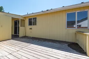 2911 SW Reindeer Ave, Redmond, OR 97756 - Photo 19