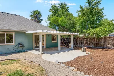 1403 Larson Creek Drive, Medford, OR 97504 - Photo 27
