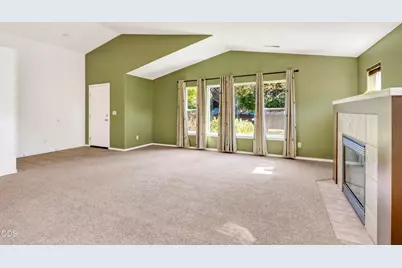 3375 SW Obsidian Avenue, Redmond, OR 97756 - Photo 7