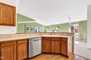 3375 SW Obsidian Ave, Redmond, OR 97756 - Photo 13