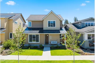 20501 Aberdeen Drive, Bend, OR 97702 - Photo 1