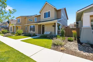 20501 Aberdeen Dr, Bend, OR 97702 - Photo 3