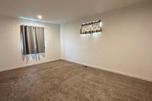 976 SE Maui Ln, Madras, OR 97741 - Photo 21