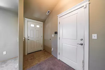 3437 Trent Avenue, White City, OR 97503 - Photo 15