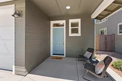 750 NE Isabella Lane, Bend, OR 97701 - Photo 3