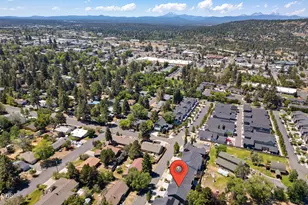 750 NE Isabella Ln, Bend, OR 97701 - Photo 37