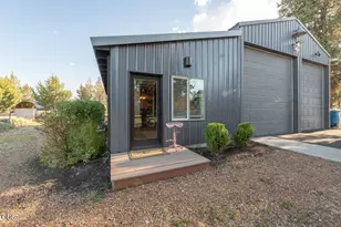 18025 Cascade Estates Dr, Bend, OR 97703 - Photo 39