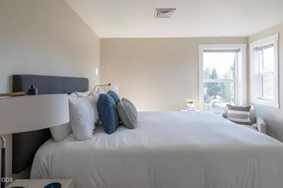 18025 Cascade Estates Drive, Bend, OR 97703 - Photo 27