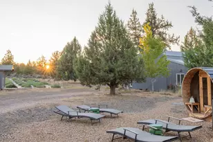 18025 Cascade Estates Dr, Bend, OR 97703 - Photo 47