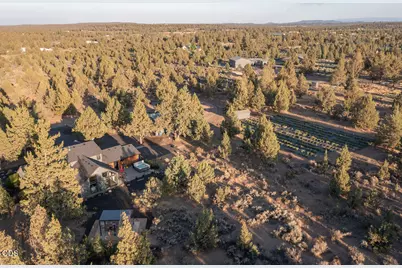 18025 Cascade Estates Drive, Bend, OR 97703 - Photo 3