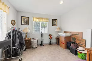 1140 McClellan Dr, Klamath Falls, OR 97603 - Photo 47