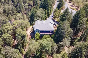 355 Madrone Ridge Dr, Grants Pass, OR 97527 - Photo 53