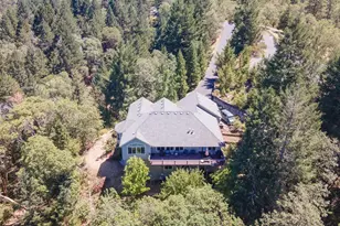 355 Madrone Ridge Dr, Grants Pass, OR 97527 - Photo 47