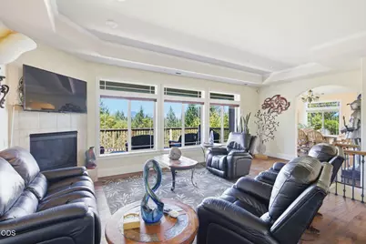 355 Madrone Ridge Drive, Grants Pass, OR 97527 - Photo 17