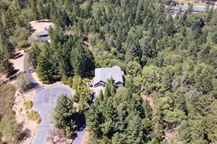 355 Madrone Ridge Dr, Grants Pass, OR 97527 - Photo 49