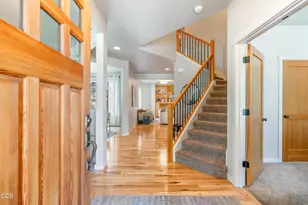 63319 O. B. Riley Rd, Bend, OR 97703 - Photo 3