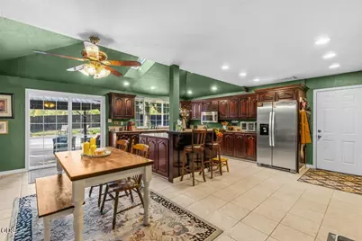 255 Queens Branch Road, Rogue River, OR 97537 - Photo 13