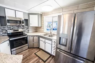 355 Colver Rd, Talent, OR 97540 - Photo 5