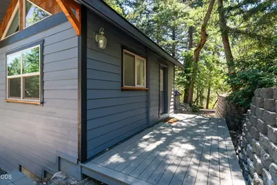 4712 Old Highway 99 S, Ashland, OR 97520 - Photo 7