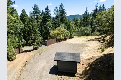 4712 Old Highway 99 S, Ashland, OR 97520 - Photo 27