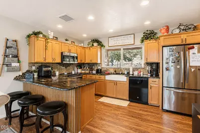10643 Antioch Road, White City, OR 97503 - Photo 3
