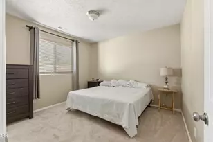3301 SW Antler Ridge Ln, Redmond, OR 97756 - Photo 13