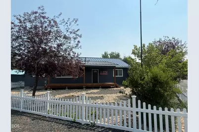 216 Avenue B, Seneca, OR 97873 - Photo 3