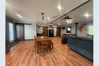 216 Avenue B, Seneca, OR 97873 - Photo 15