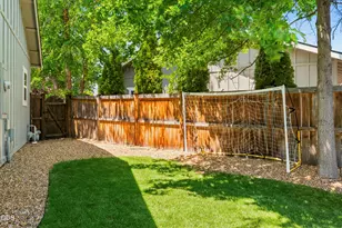 61242 Brookhollow Dr, Bend, OR 97702 - Photo 19