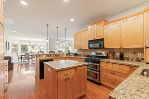 121 NW Outlook Vista Dr, Bend, OR 97703 - Photo 11