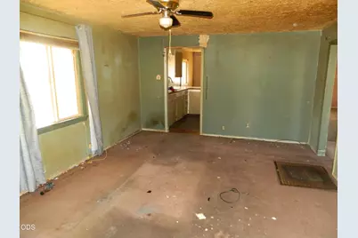 1312 Worden Avenue, Klamath Falls, OR 97601 - Photo 3