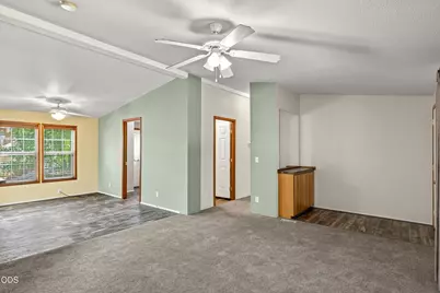 537 Thompson Creek Road #15, Jacksonville, OR 97530 - Photo 5
