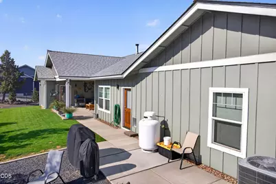 3957 NW 39th Drive, Redmond, OR 97756 - Photo 49