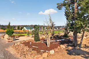 3957 NW 39th Dr, Redmond, OR 97756 - Photo 65