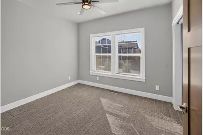 3957 NW 39th Drive, Redmond, OR 97756 - Photo 39