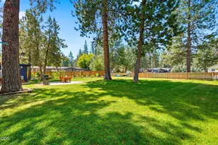 19657 Hiller Dr, Bend, OR 97702 - Photo 31